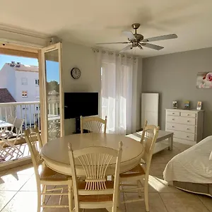 Appartement Les Locations Cinaureva Les îles D'or, La Londe-les-Maures
